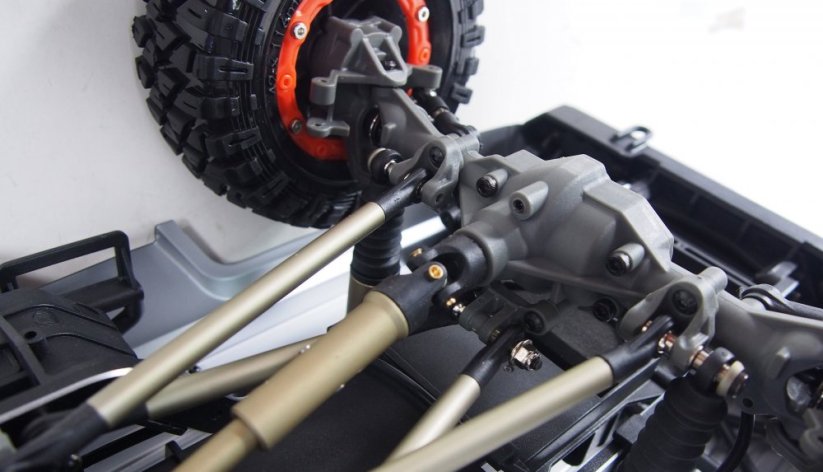 AMEWI Profi AMXROCK RCX10P SCALE CRAWLER PICK-UP 1:10, RTR biely