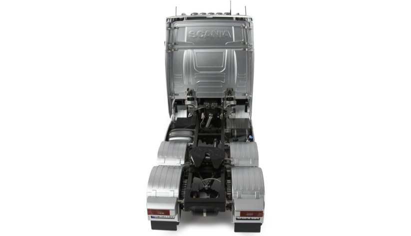 AMEWI Scania 770 S ťahač 6x6 1:14 RTR strieborný